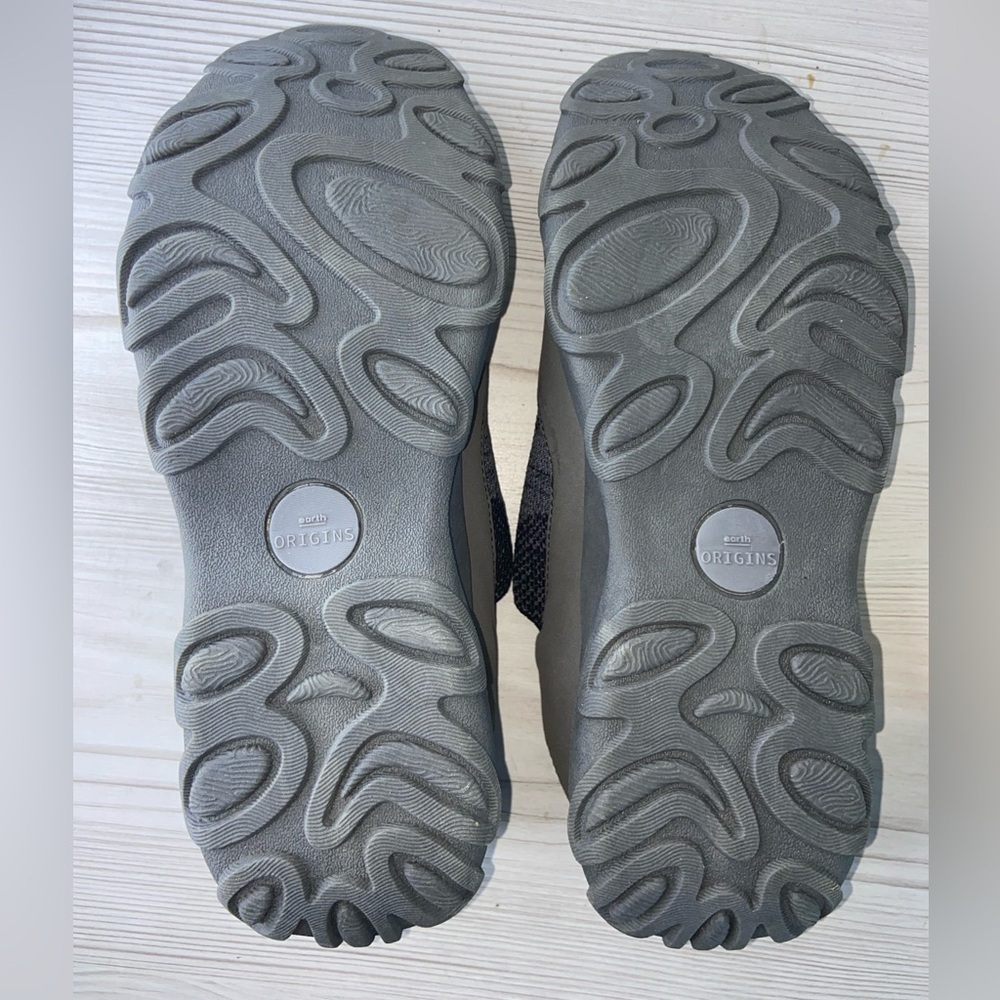 New in Box Earth Origins Suede & Knit Trail Clogs Talin Black Womens Size 8 Wide - Picture 5 of 9